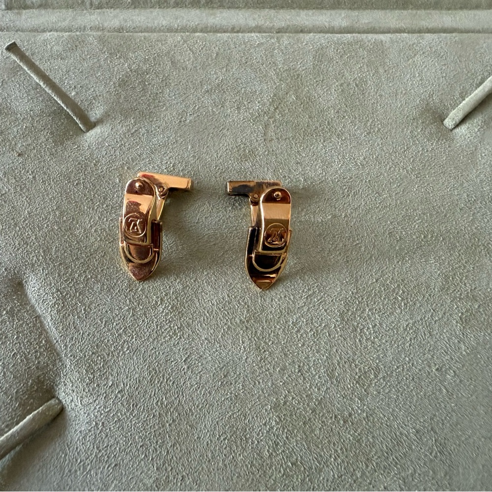 Louis Vuitton Gold Clip Earrings